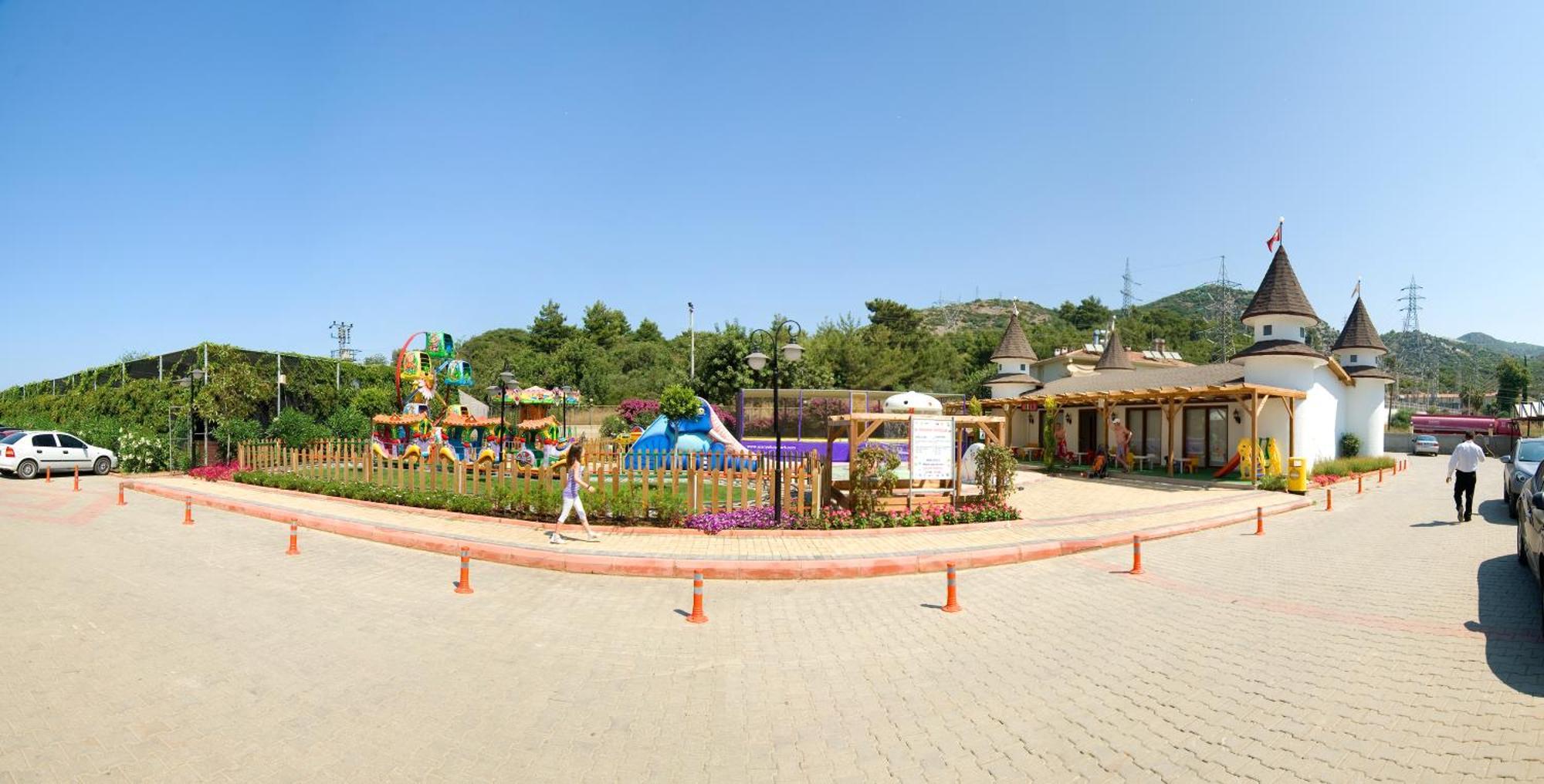Beach Club Doganay Hotel 코나키 외부 사진